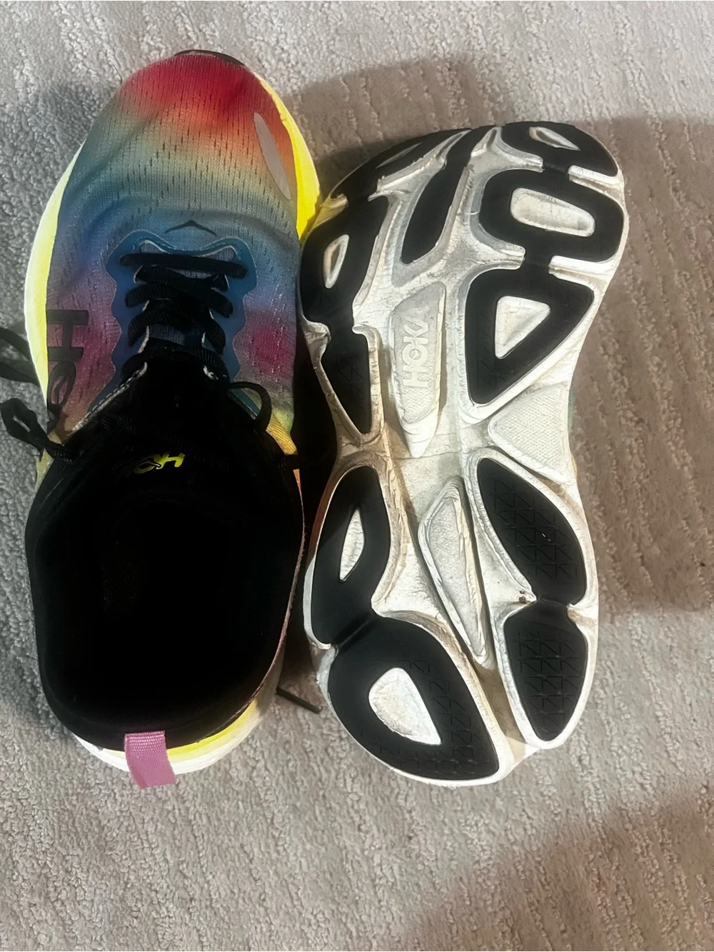 Hoka Women's Bondi 8   Running Shoe with Neon Yellow Midsole
